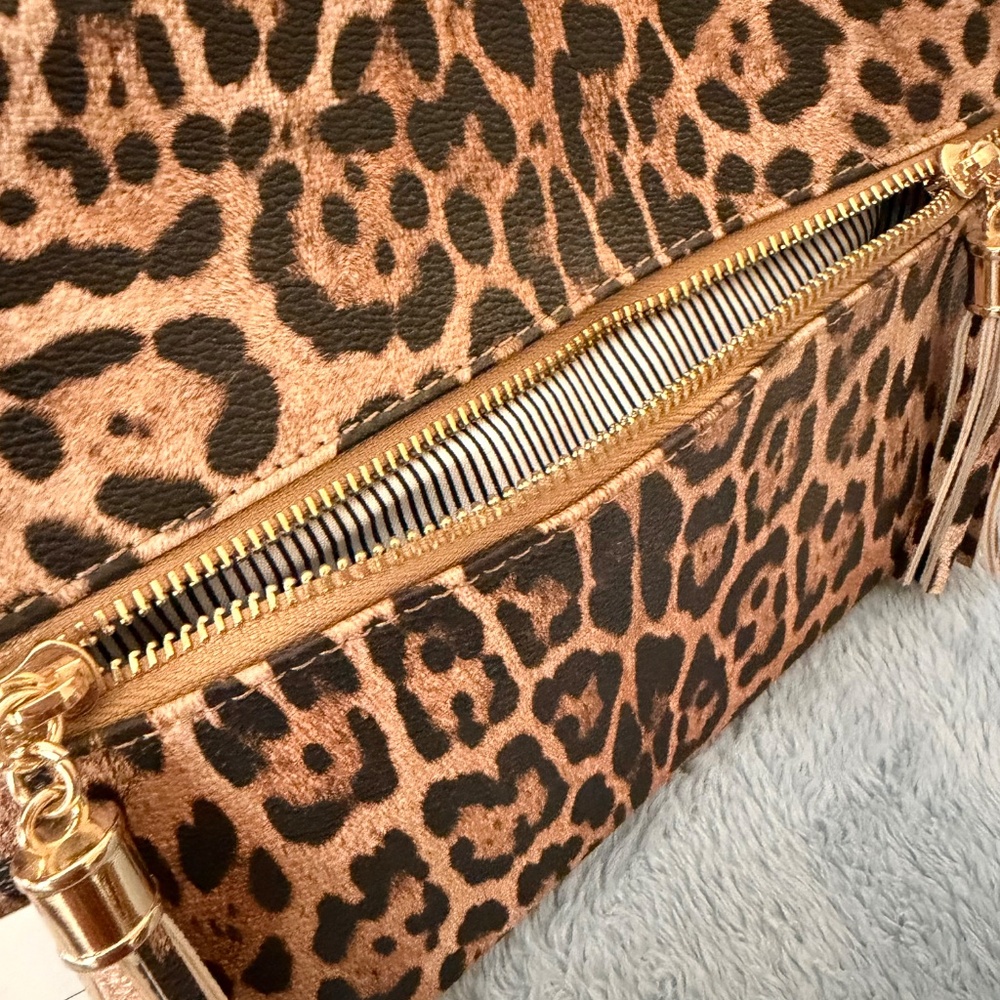 LEOPARD Print BAG⭐️❤️NWT faux leather/SHOULDER/CROSSBODY HANDBAG LIGHTWEIGHT - Picture 11 of 13